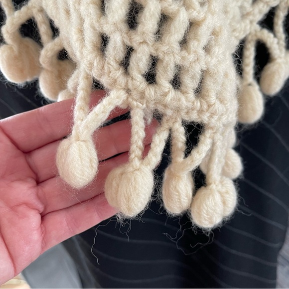 Vintage Handmade Crochet Wrap Scarf Shawl - Picture 3 of 11